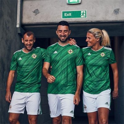 Comprar la mejor de camiseta de futbol Irlanda del Norte barata